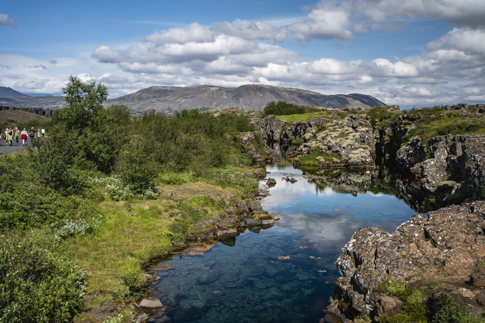 Das klare Wasser der Silfraspalte