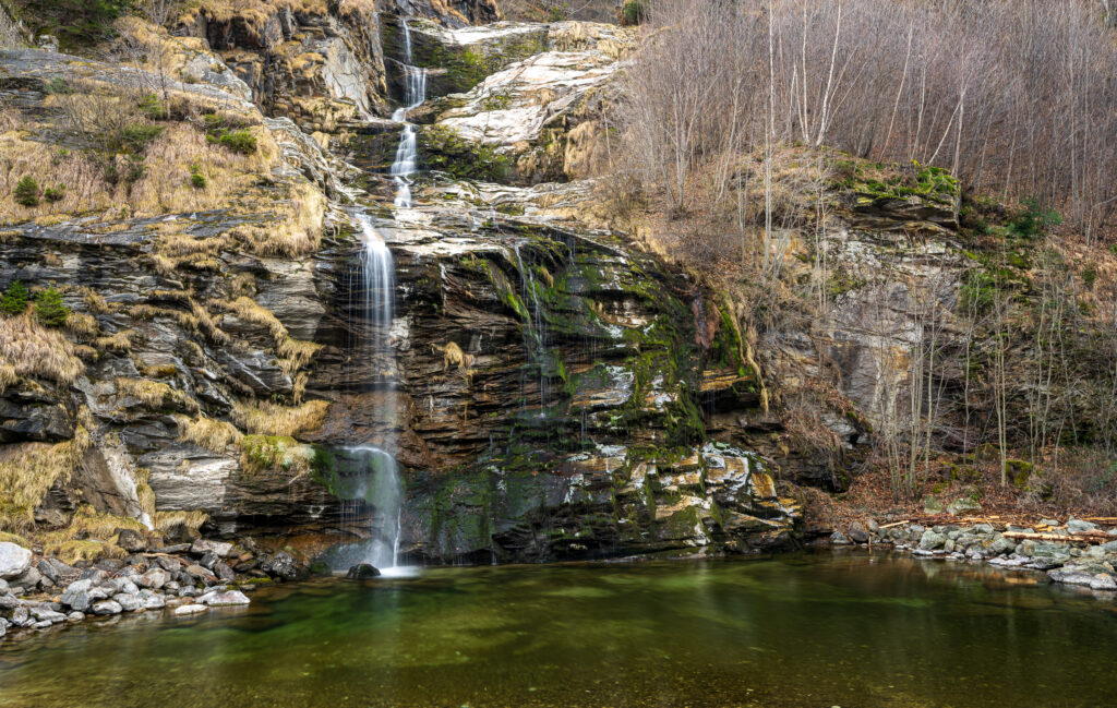 Cascata Piumogna in Faido Cascata Piumogna in Faido