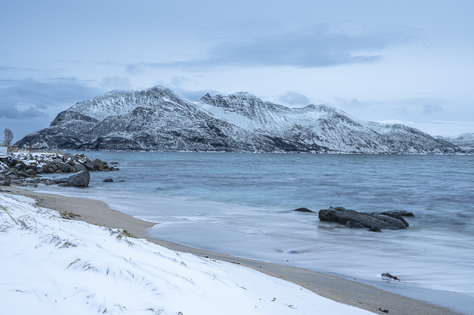 Tromvik - Blick über den Fjord