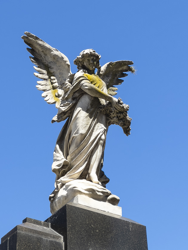 Engel auf Mausoleum